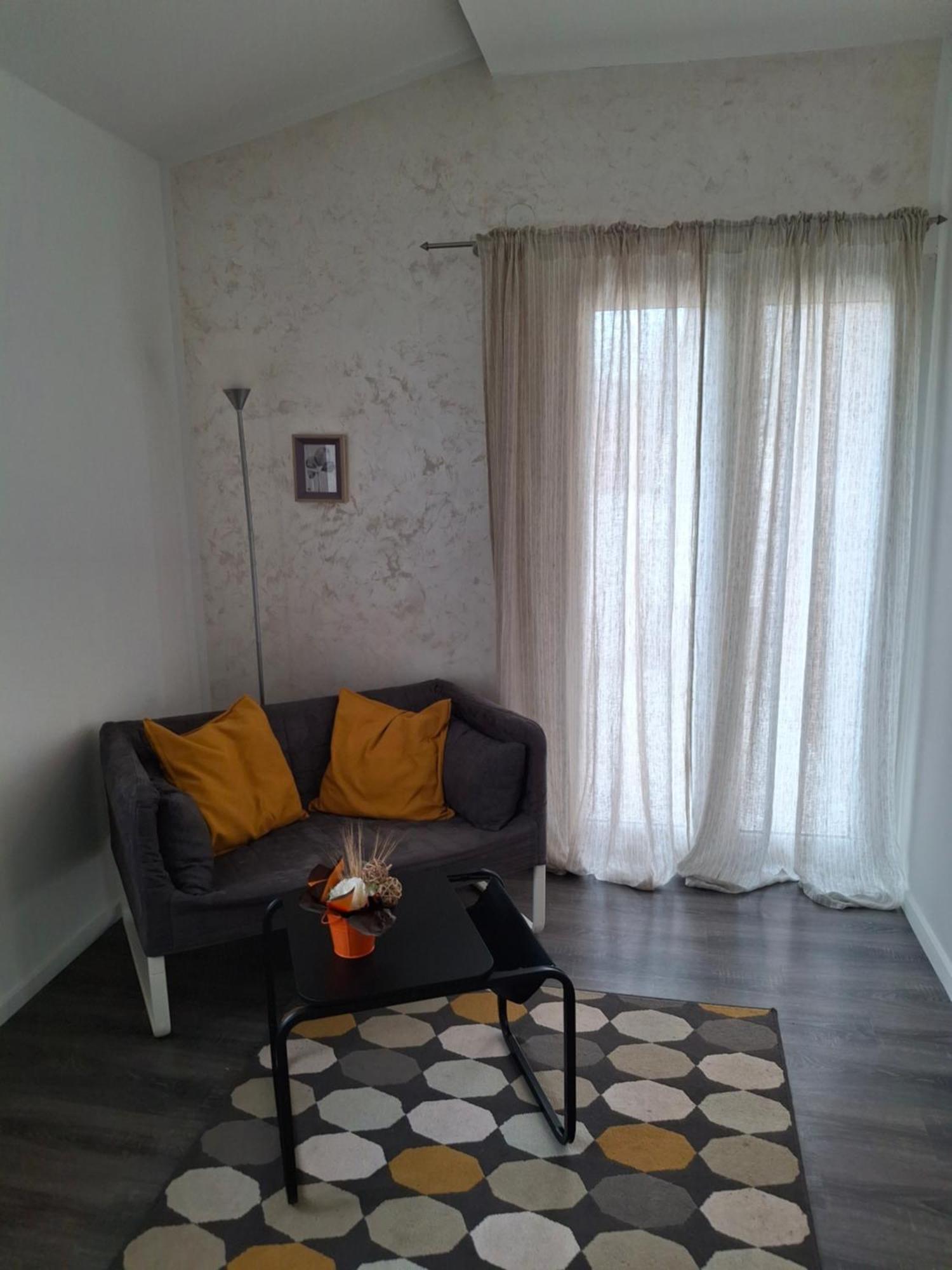 Apartmani Alma Pula Eksteriør billede